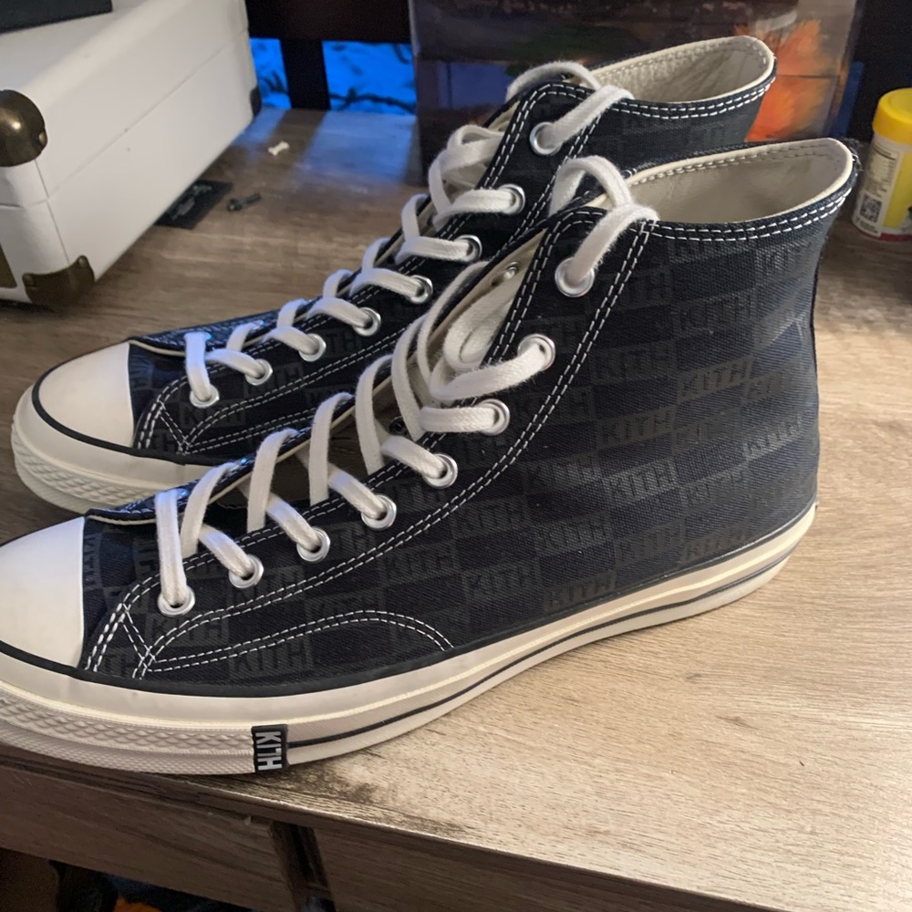 Kith Converse Monogram Size 11 1/2